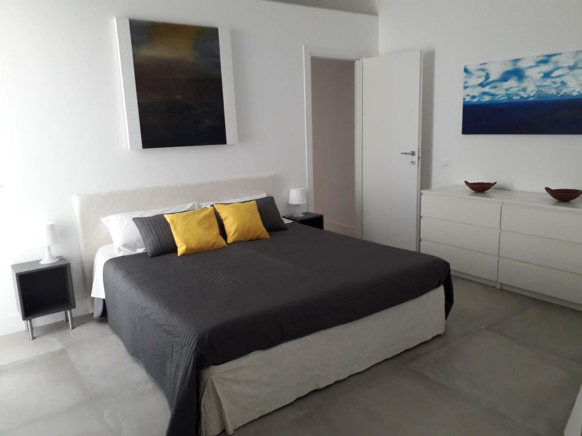 Casa Madonia Apartment Terrasini Bagian luar foto